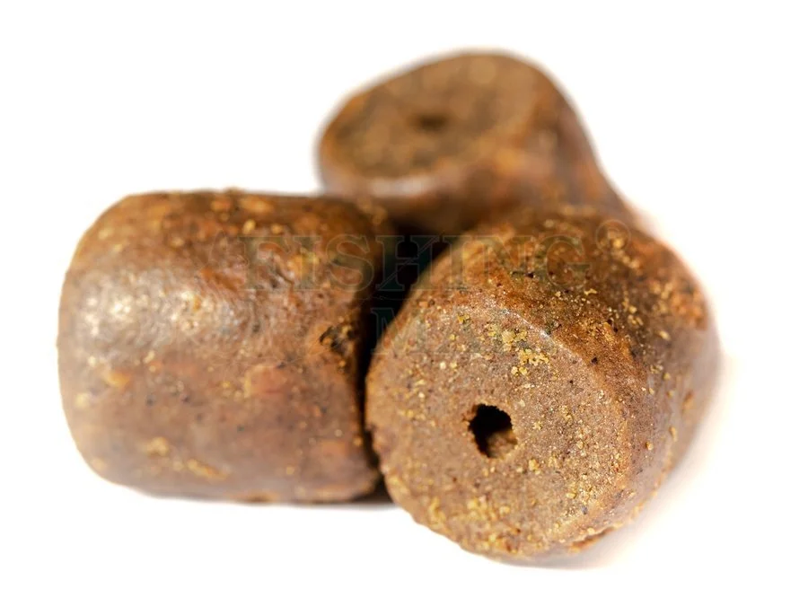 Massive Baits Carpe & Silure Monster Pellet (Halibut Formula) 3 Massive Baits Carpe & Silure Monster Pellet (Halibut Formula)